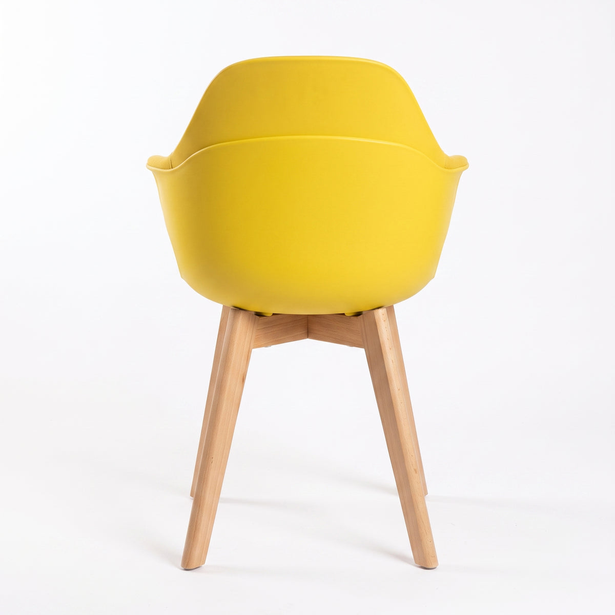 Silla Ibiza pata madera en amarillo mostaza, vista posterior